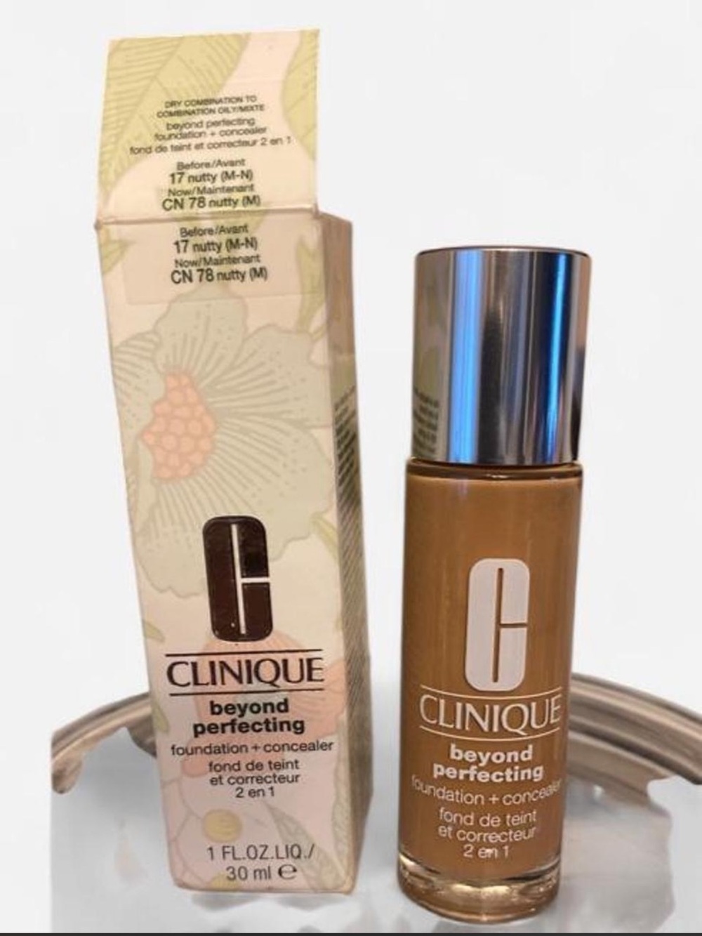 Brand new Clinique Beyond Perfecting Foundation + Concealer - Nutty